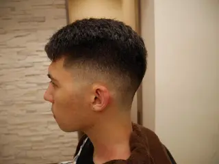 ショート おしゃれさろんオオキ所属・男を磨く Barber オオキのヘアスタイル