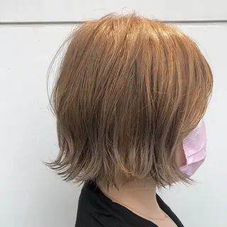ショート カラー カトウ ユウカのヘアスタイル