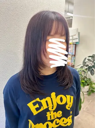 ミディアム カラー ﾖｼﾀﾞ ﾕｶのヘアスタイル
