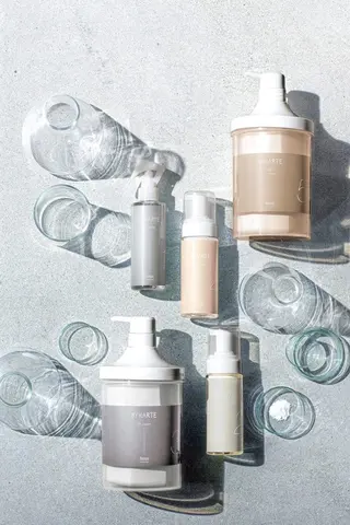 カラー miloc minamiのヘアスタイル