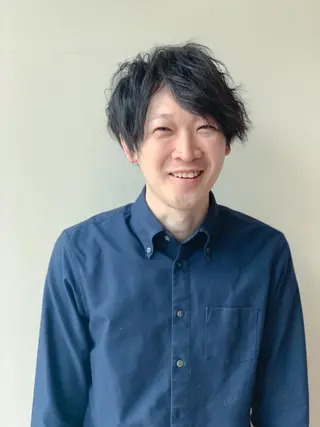 ショート 土井 貴司のヘアスタイル