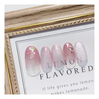 ネイル shimmer nailsのネイルデザイン