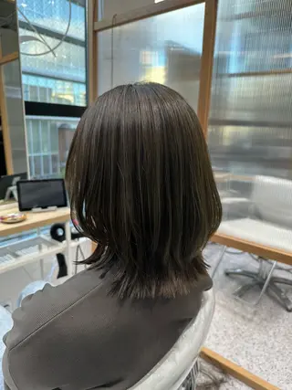 ミディアム カラー 縮毛矯正💎髪質改善 レイヤー✨山内健太郎のヘアスタイル