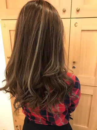 セミロング カラー ルーチェヘアー 北摂エリアNo.1のヘアスタイル
