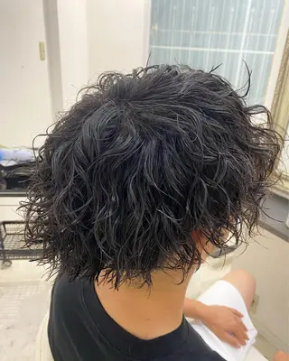 パーマ メンズ いんかろーず所属・羽澤 亨威【髪質改善】のヘアスタイル