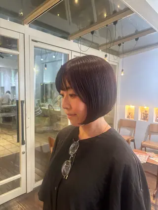 セミロング カラー くいた あやなのヘアスタイル