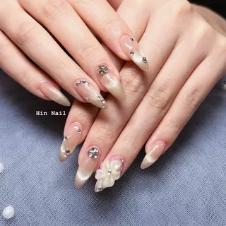 ネイル HIN NAILのネイルデザイン
