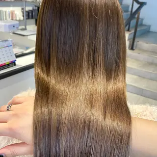 ロング 酸性ストレート・ メンズ  三原 楊子のヘアスタイル