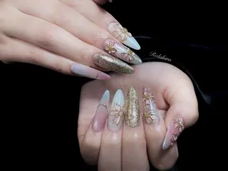 ロング Rola kira 麗のネイルデザイン