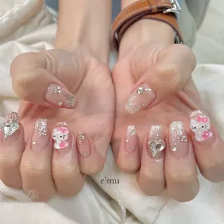 ネイル nail salon e'mu💐のネイルデザイン