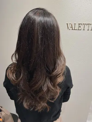 カラー 石井 潤のヘアスタイル