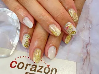 ネイル corazon所属・ネイリスト aicoのネイルデザイン