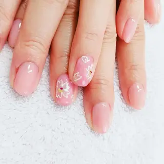 ネイル 柴崎 美幸のネイルデザイン