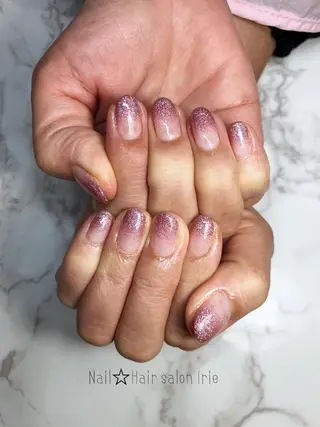 ネイル Hair salon Irie所属・與儀 知佳のネイルデザイン