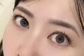 アイブロウ ネイル マツエク・マツパ Nail&eye Belire 新宿のネイルデザイン