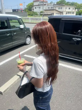 ロング カラー 友滝 真菜美のヘアスタイル