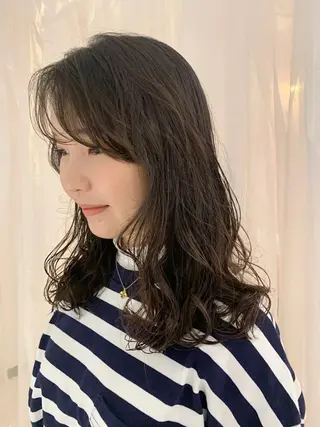 ロング パーマ 藤井 貴美子のヘアスタイル