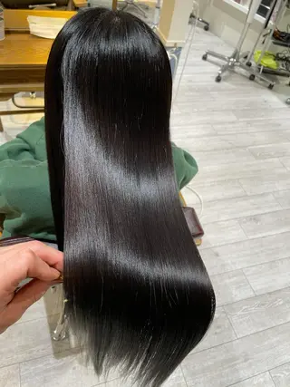 ロング 小島嵩人 縮毛矯正 髪質改善のヘアスタイル