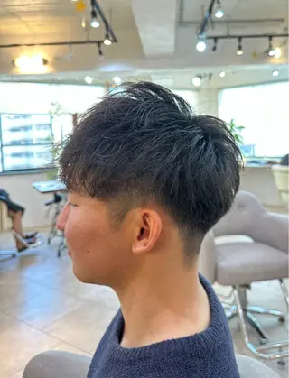 メンズ スパイキー/ ピンパーマ/緑川雄也のヘアスタイル