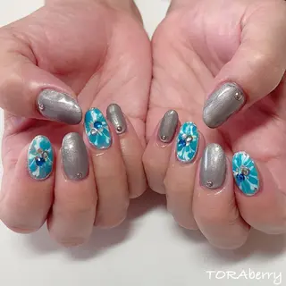 ネイル ネイリスト なつみのネイルデザイン