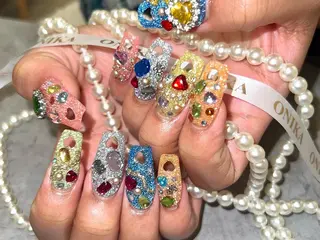 ロング ONIKA Nail 青山通り店所属・ONIKA Nail 表参道A4徒歩2分のネイルデザイン