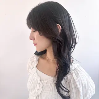 セミロング カラー 艶カラー🫧 猿渡 響のヘアスタイル