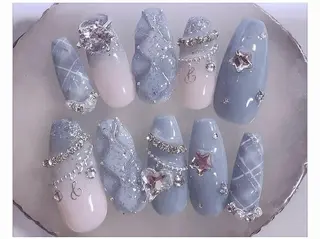 ネイル Lee Nailsのネイルデザイン