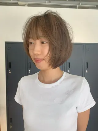 セミロング カラー ボブ　くせ毛風パーマ 艶カラー/横山大樹のヘアスタイル