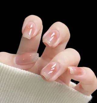 ネイル Queens 榊 まおのネイルデザイン