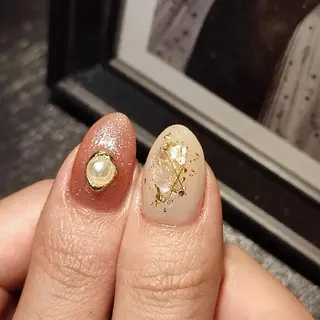 ネイル RUNWAY 　　の眉毛・アイブロウイメージ