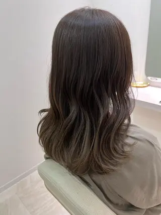 セミロング カラー 暗髪/艶髪/Ono .のヘアスタイル