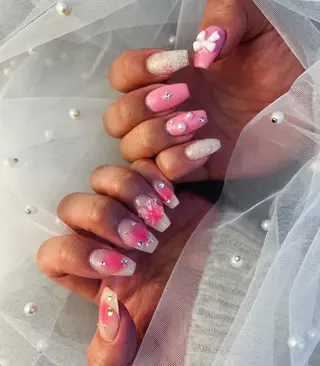 ネイル ✴︎ Delightのネイルデザイン