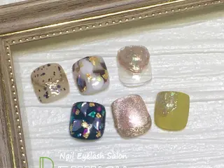 ネイル BETTISH. KUMIKO☺︎︎のネイルデザイン