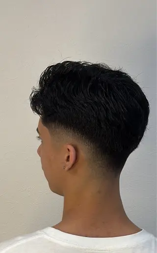 ショート メンズ ISHIZAKI Barber Shop所属・フルカワ ハルヒのヘアスタイル