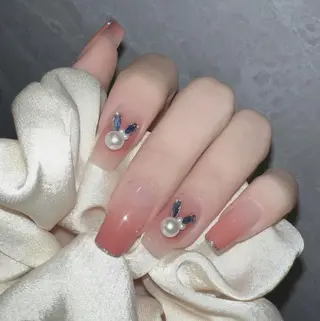 ネイル Queens PUPUのネイルデザイン