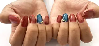 ネイル REGINA (レジーナ)所属・REGINA ネイルまつげエステの眉毛・アイブロウイメージ