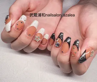 ネイル R inのネイルデザイン