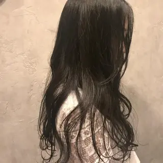 ロング カラー ブームボックス所属・🐝ハイトーンカラー hachi🐝のヘアスタイル