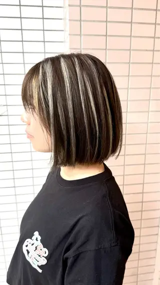 ショート Cure2所属・🌈白いハイライト 🌈 🐶ノザワ🐶のヘアスタイル