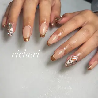 ミディアム ネイル richeri beautyのネイルデザイン