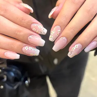 ネイル Lusso ayaneのネイルデザイン