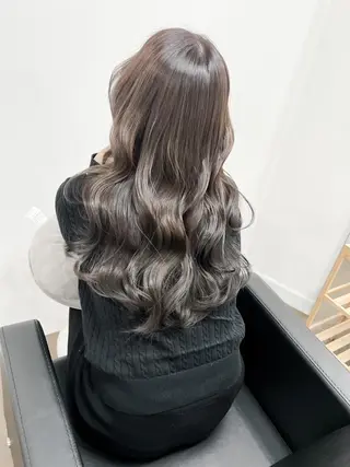 セミロング kiy by ioeのヘアスタイル