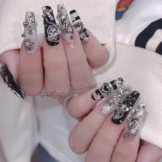 ネイル Dark honey スカルプ専門原宿店のネイルデザイン