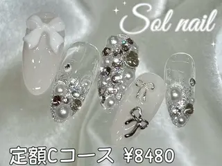 ネイル ソルネイル所属・ソルネイル ナナのネイルデザイン