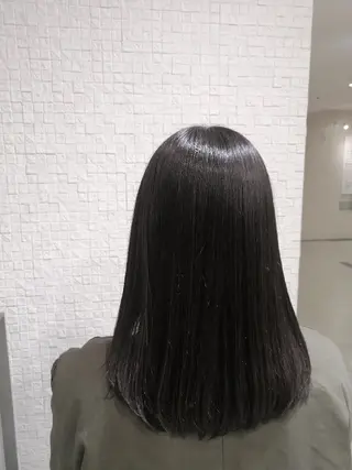 セミロング 鈴木 さやかのヘアスタイル