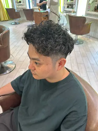 パーマ メンズ メンズパーマ特化🔥 ツイスパ/シャドウのヘアスタイル