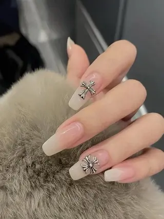 ネイル モナ& あきのネイルデザイン