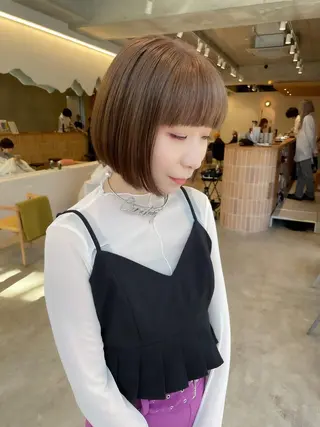 ショート カラー ヘアアレンジ ミニボブ/ブリーチ 🌈MISATOのヘアスタイル