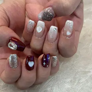 ネイル 河野 弥月のネイルデザイン