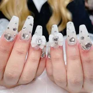 ネイル 💜MIYA nail川崎店のネイルデザイン